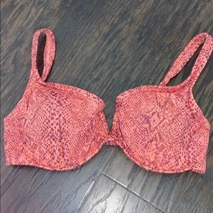 Lightly Lined V Wire Bikini Top Red Snakeskin